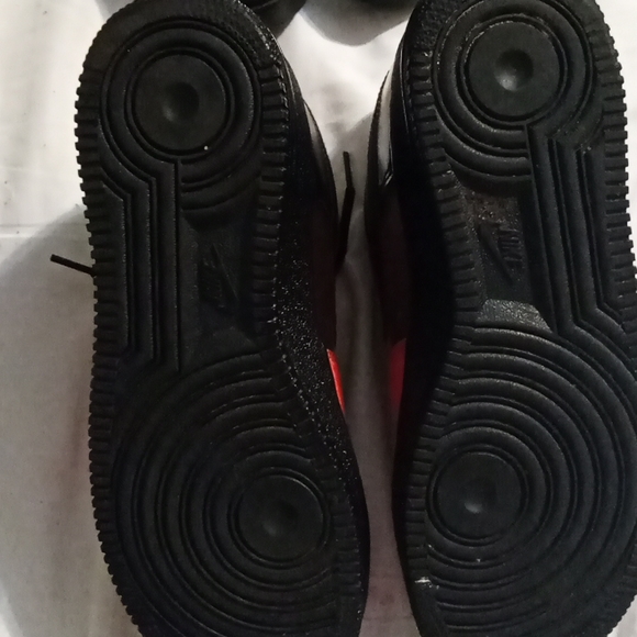 Nike AF1'S - Picture 6 of 8